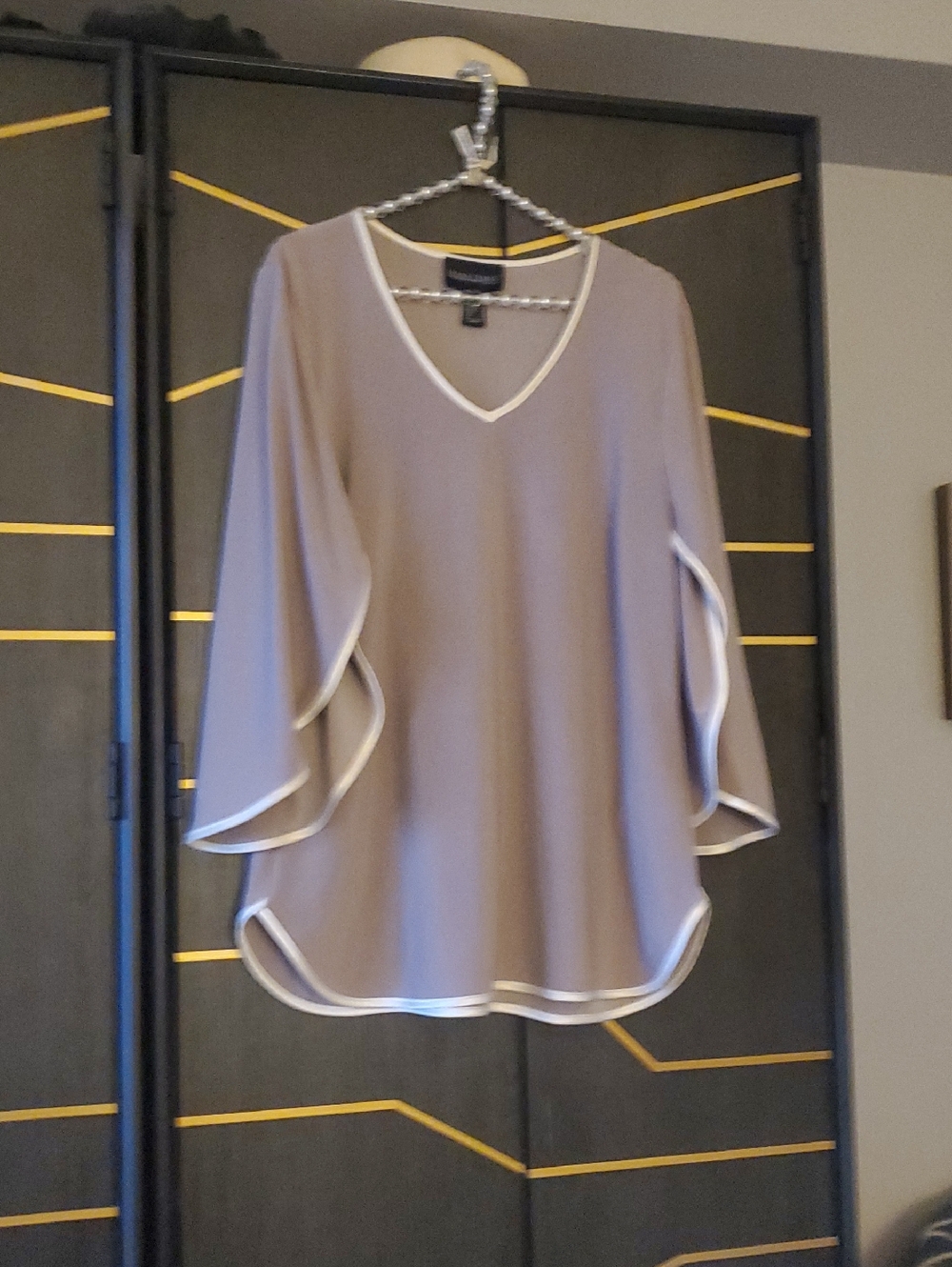 Frank Lyman Taupe Flow V-Neck Blouse with White Trim